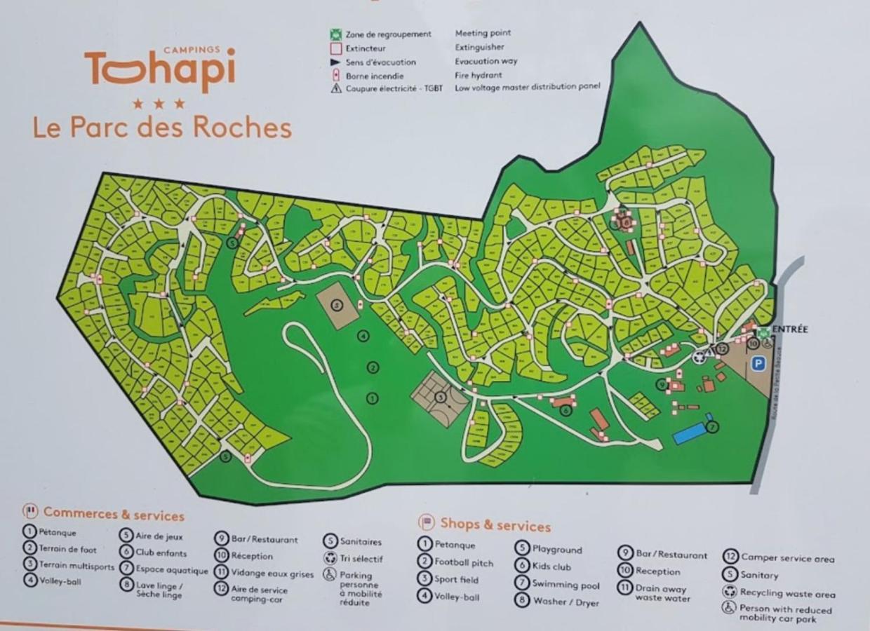 Camping Marvilla Parks -Parc Des Roches 91530 Saint-Chéron Exterior foto