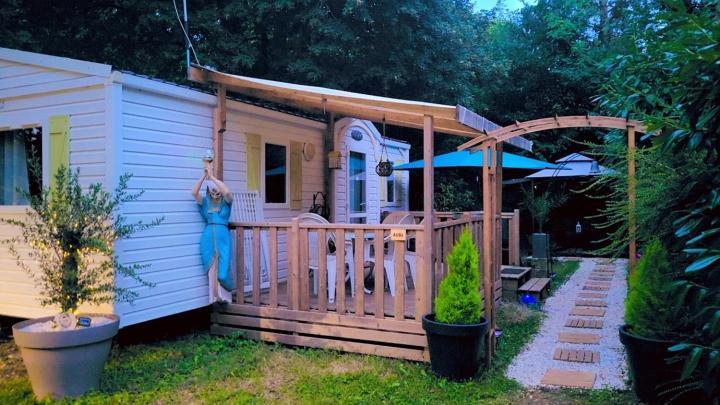 Camping Marvilla Parks -Parc Des Roches 91530 Saint-Chéron Exterior foto